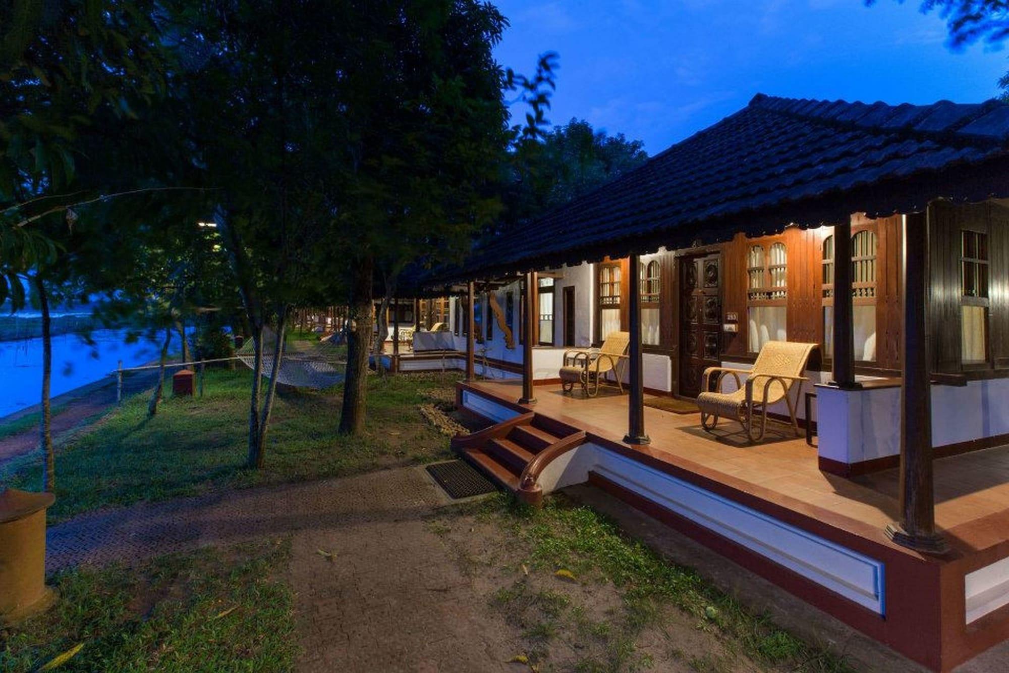 Resort Coconut Lagoon - A Cgh Earth Experience Kumarakom