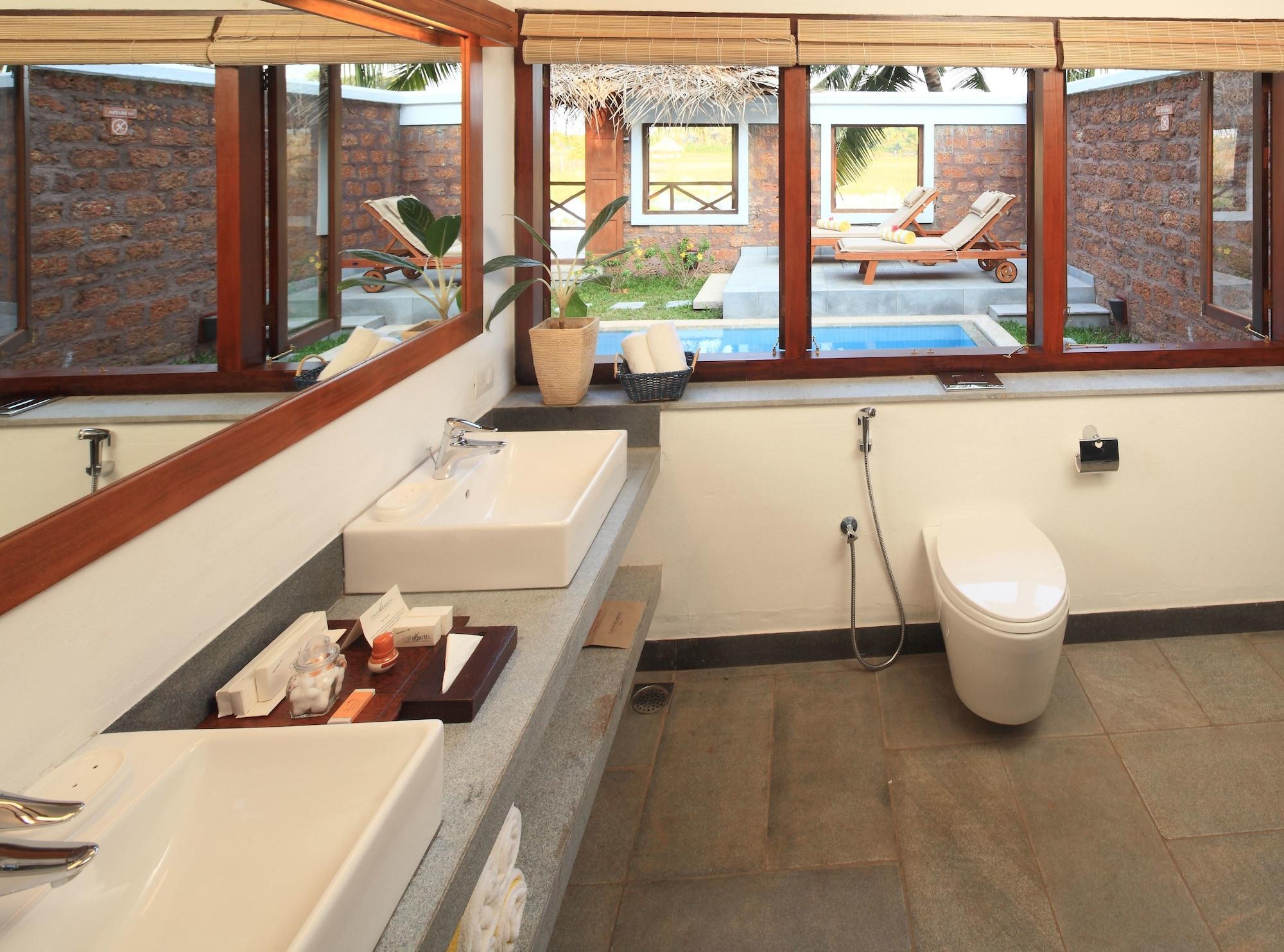 Coconut Lagoon - A Cgh Earth Experience 5*