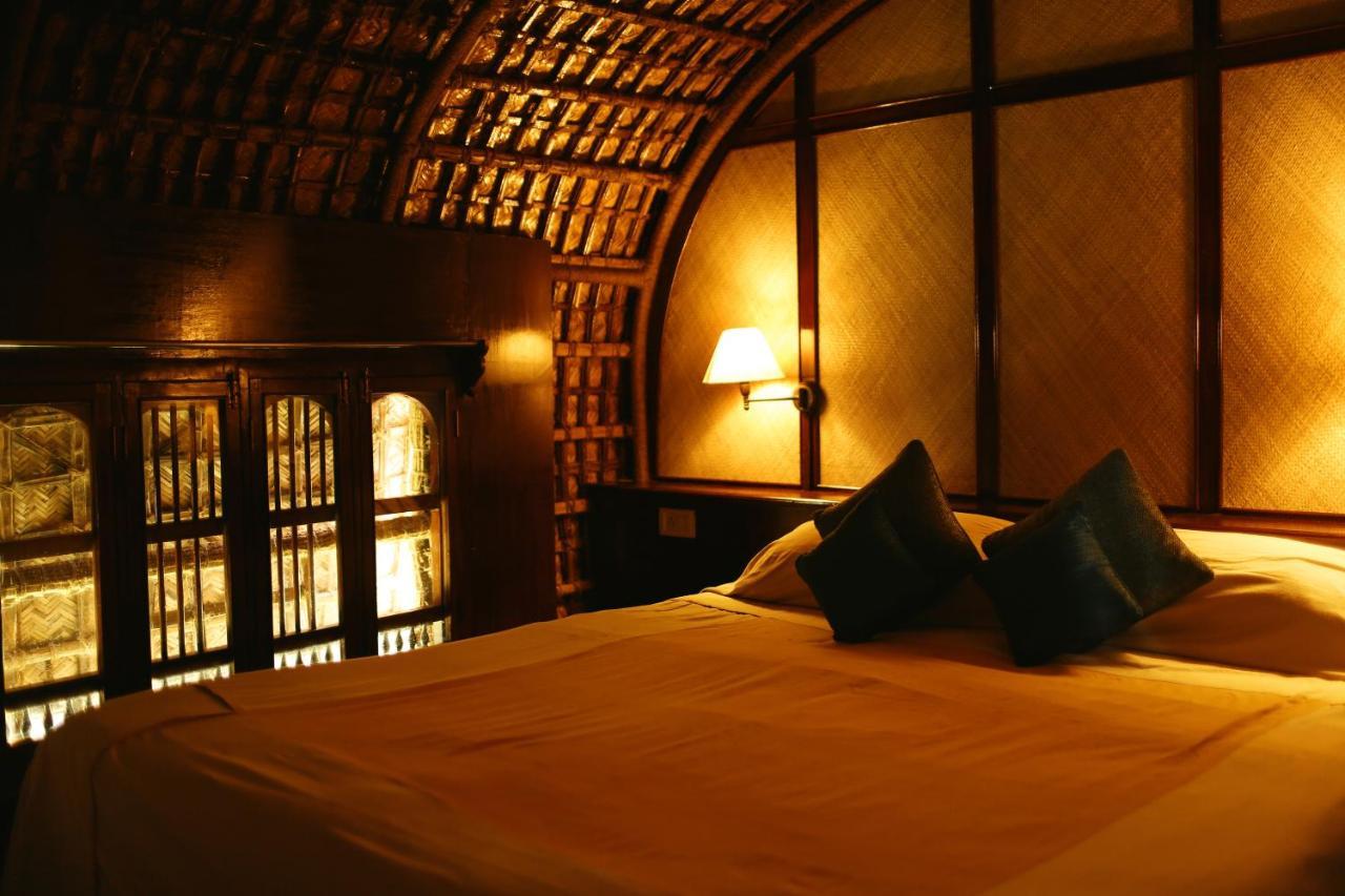 Resort Coconut Lagoon - A Cgh Earth Experience Kumarakom
