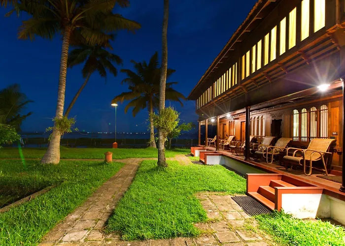 Coconut Lagoon Kumarakom - A Cgh Earth Experience